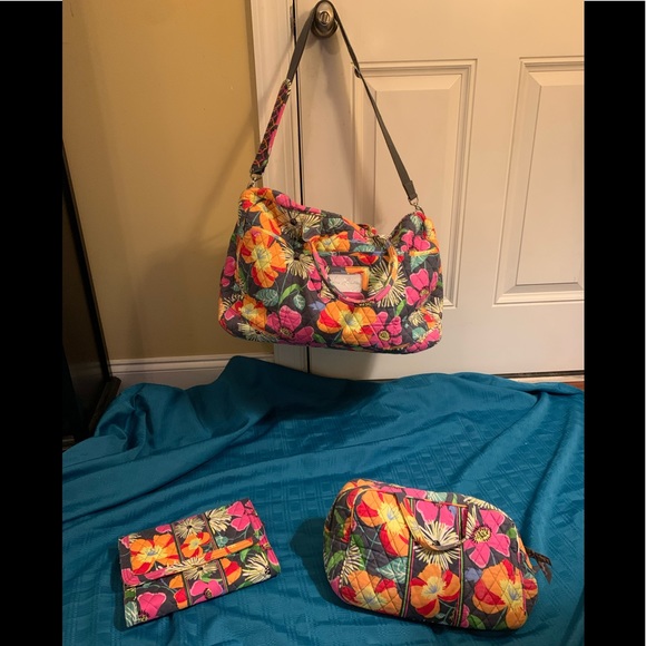 WOW😃 FINAL PRICE💥FANTASTIC VERA BRADLEY 3 PIECE SET 💗 - Picture 1 of 6